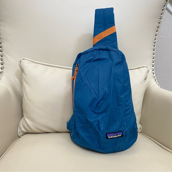 Patagonia Handbags - NWT Patagonia Atom Sling Ultralight Blue & Orange Size 8L - authentic